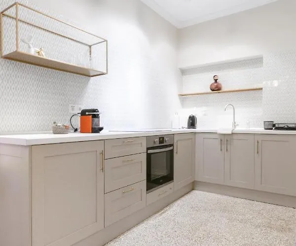 Apartment Luxury #3 By Ototo